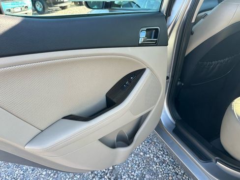 Used 2013 Kia Optima EX w/ Premium Pkg image 28