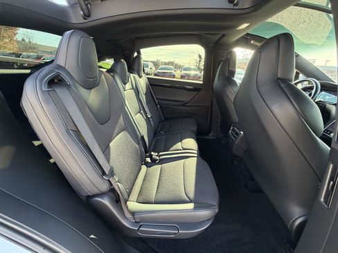 Used 2019 Tesla Model X Long Range image 19