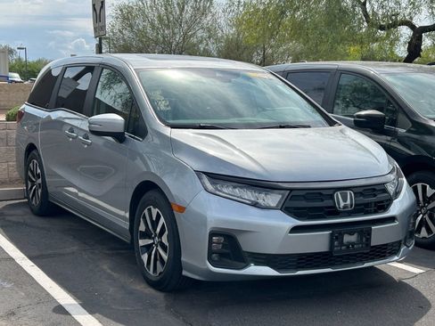 Used 2025 Honda Odyssey EX-L image 5