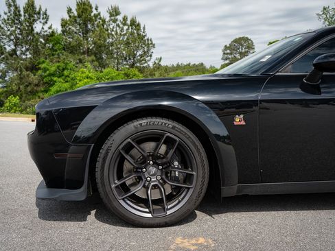 Used 2020 Dodge Challenger R/T Scat Pack RWD image 4