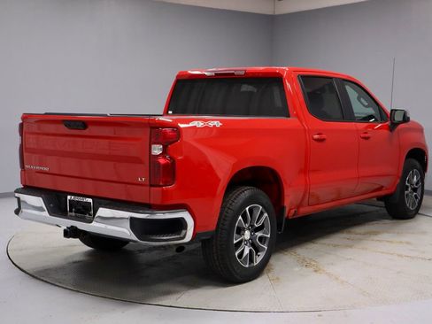 Used 2024 Chevrolet Silverado 1500 LT image 12