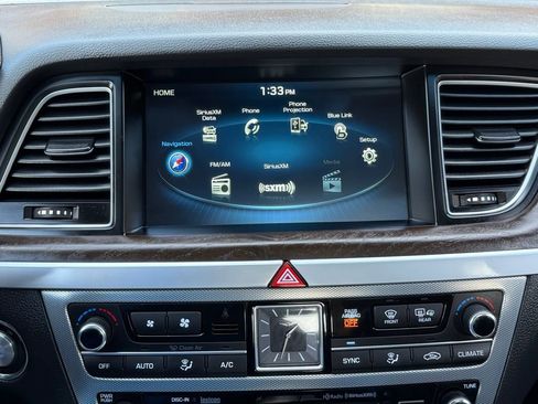 Used 2018 Genesis G80 3.8 w/ Option Group 03 image 40