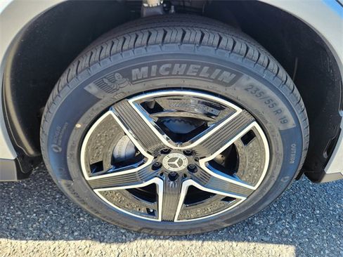 New 2026 Mercedes-Benz GLC 300 4MATIC image 18