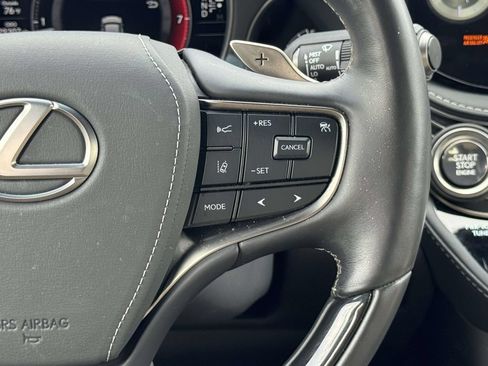 Used 2023 Lexus LS 500 AWD w/ Interior Upgrade Package image 22