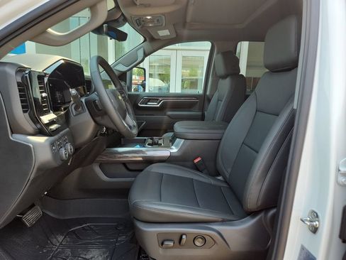 New 2026 Chevrolet Silverado 3500 LTZ w/ Z71 Chrome Sport Edition AWD/4WD image 12