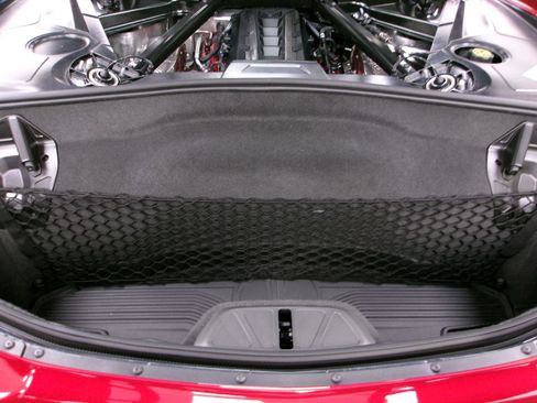 Used 2024 Chevrolet Corvette Stingray Preferred Cpe w/ Z51 Performance Package RWD image 9