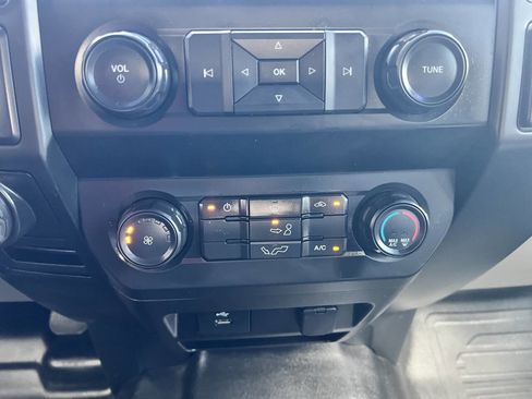 Used 2019 Ford F150 XL w/ Equipment Group 101A Mid image 32