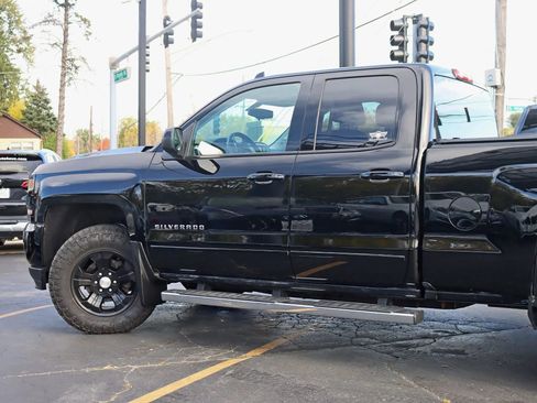Used 2018 Chevrolet Silverado 1500 LT w/ All Star Edition AWD/4WD image 12
