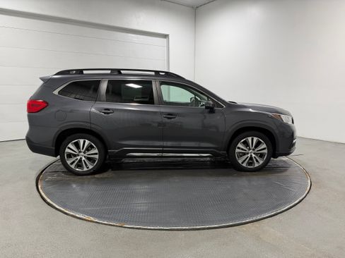 Used 2019 Subaru Ascent Limited image 37
