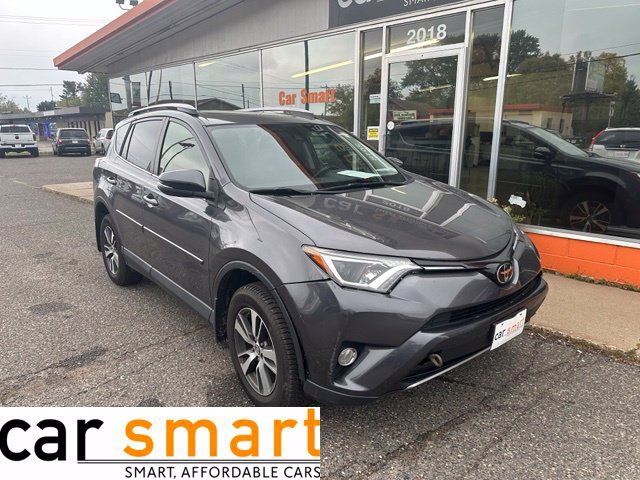 Used 2017 Toyota RAV4 XLE AWD/4WD image 1