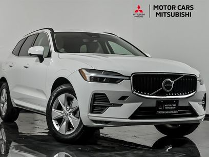 Used 2022 Volvo XC60 B5 Momentum