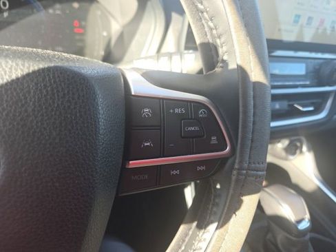 Used 2024 Toyota Grand Highlander XLE image 4