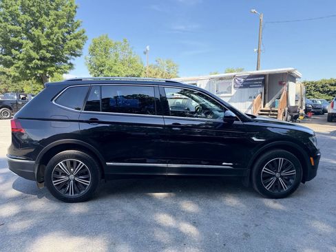 Used 2019 Volkswagen Tiguan SEL AWD/4WD image 4