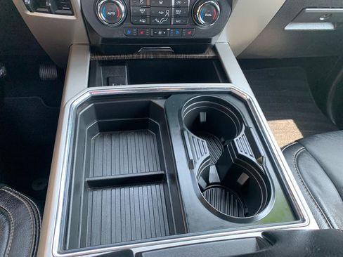 Used 2020 Ford F250 Lariat w/ Chrome Package AWD/4WD image 28
