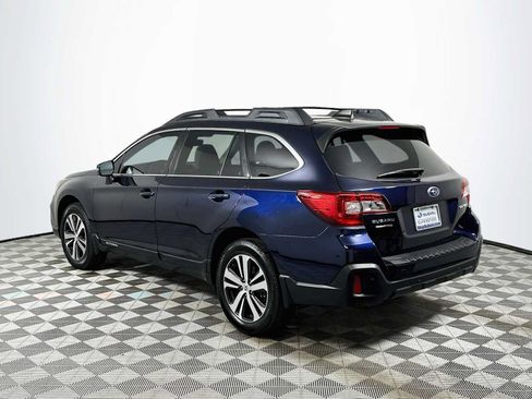 Used 2018 Subaru Outback 2.5i Limited AWD/4WD image 5