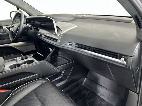 Certified 2026 Cadillac Vistiq Premium Luxury w/ LPO, Floor Liner Package AWD/4WD image 29