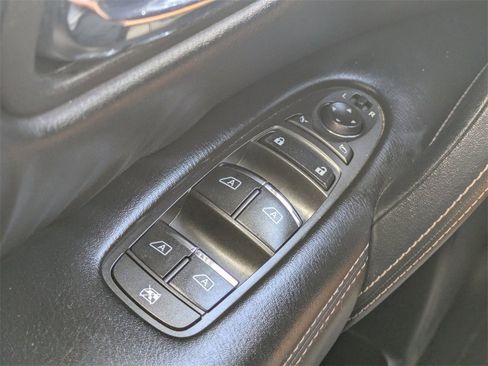 Used 2023 Nissan Armada Platinum w/ Captain's Chairs Package image 31