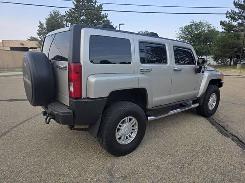 Used 2006 HUMMER H3 AWD/4WD image 8
