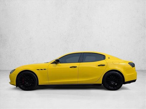 Used 2017 Maserati Ghibli RWD image 8