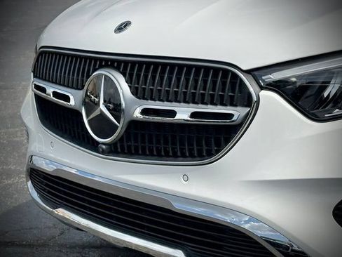 New 2026 Mercedes-Benz GLC 300 4MATIC image 6