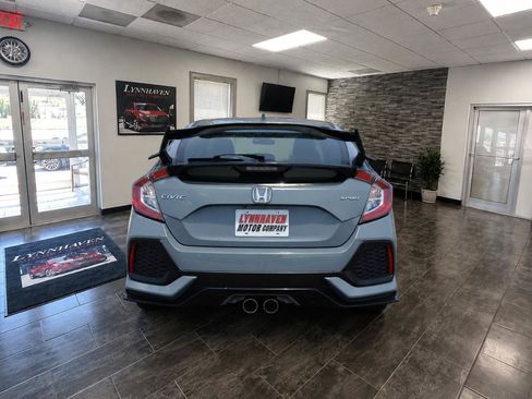 Used 2019 Honda Civic Sport image 16