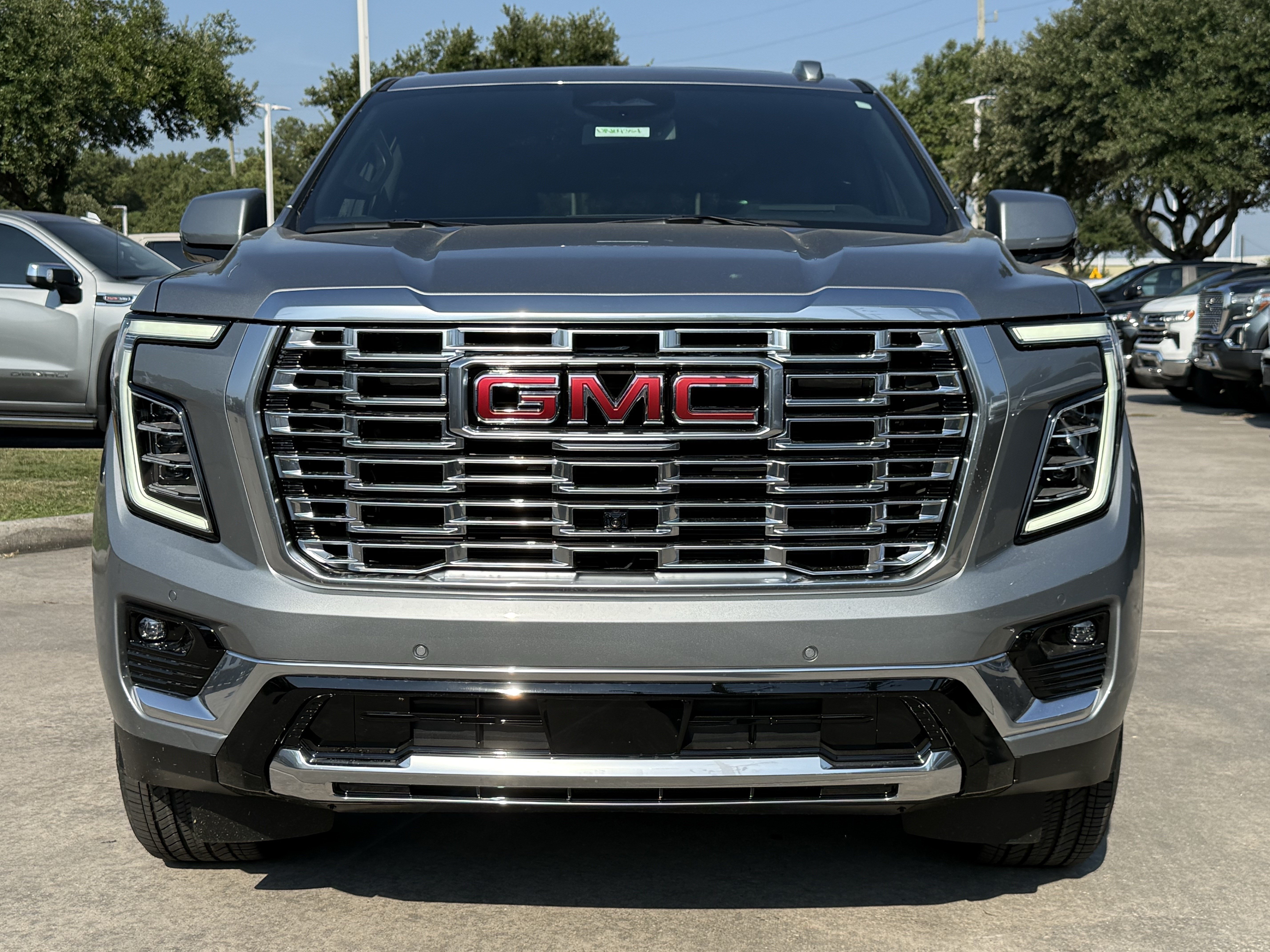 New 2027 GMC Yukon Denali w/ Sun & Power Step Package RWD image 7