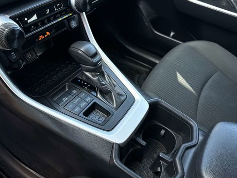 Used 2024 Toyota RAV4 LE image 20