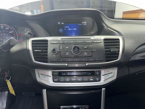 Used 2015 Honda Accord Sport image 20