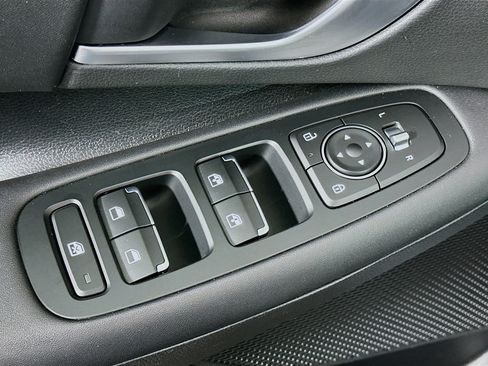 Used 2025 Hyundai Sonata SEL FWD image 15