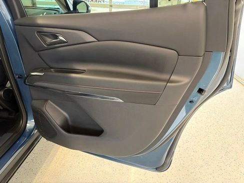 Used 2025 Chevrolet Traverse Z71 w/ LPO, Floor Liner Package AWD/4WD image 45