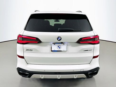 Used 2022 BMW X5 xDrive40i w/ M Sport Package AWD/4WD image 6