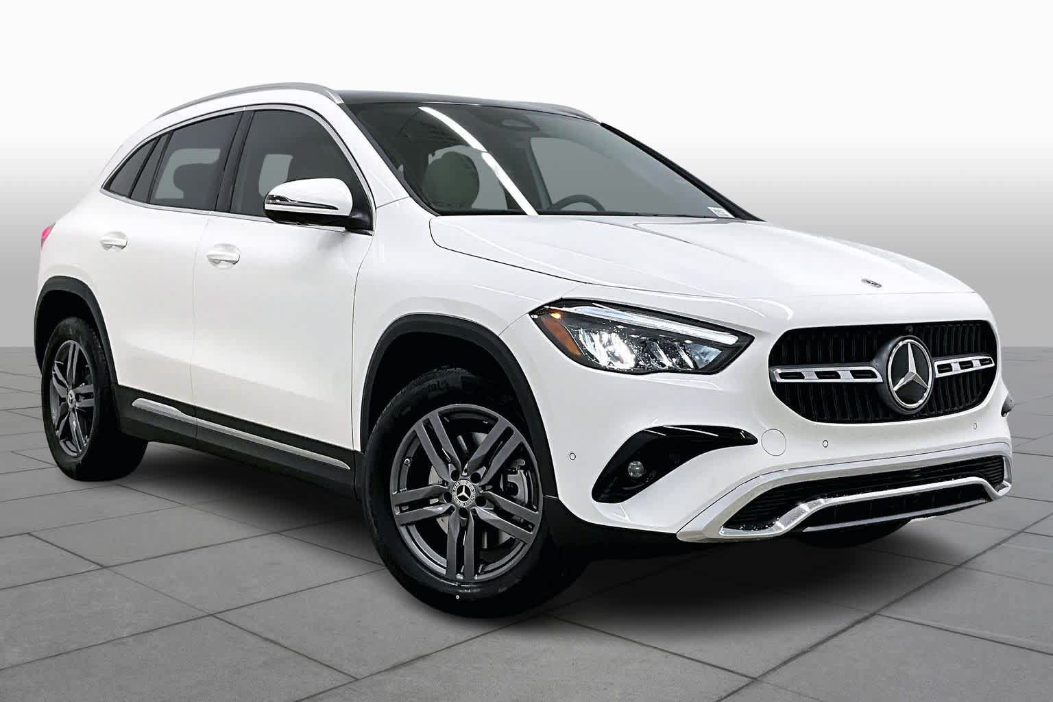 Used 2026 Mercedes-Benz GLA 250 4MATIC image 2