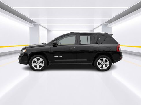 Used 2016 Jeep Compass Sport w/ Power Value Group FWD image 2