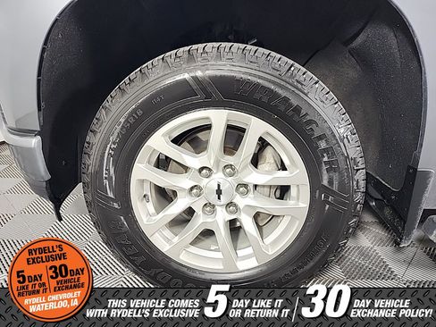 Certified 2021 Chevrolet Silverado 1500 RST w/ Convenience Package II image 16