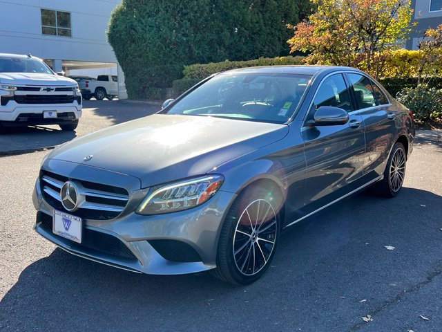Used 2020 Mercedes-Benz C 300 4MATIC Sedan image 3