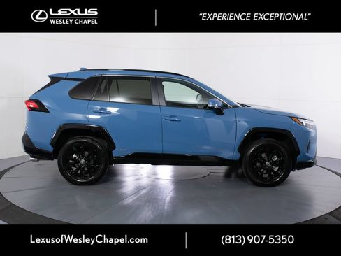 Used 2023 Toyota RAV4 SE AWD/4WD image 2