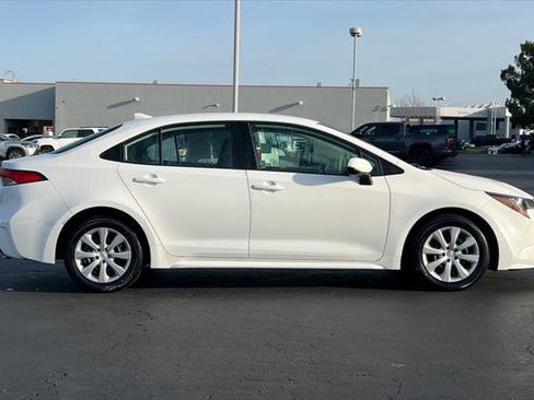 Certified 2024 Toyota Corolla LE image 6