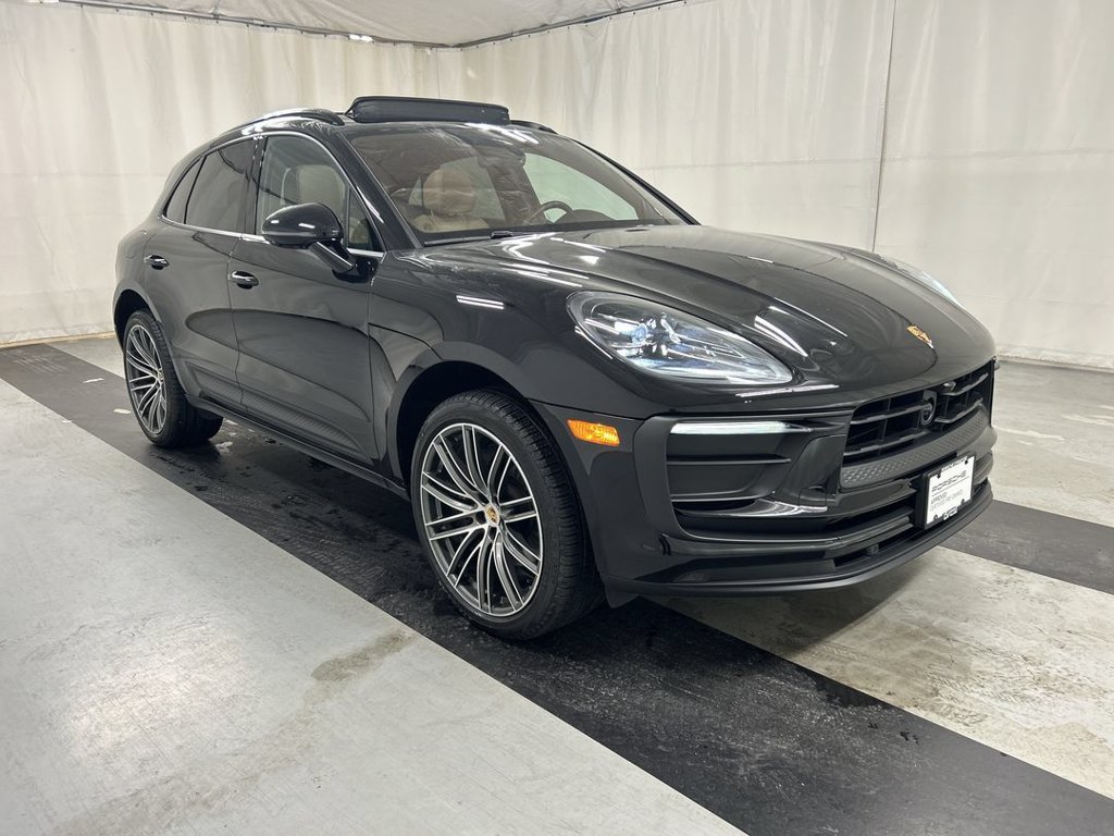 Used 2026 Porsche Macan AWD/4WD image 1