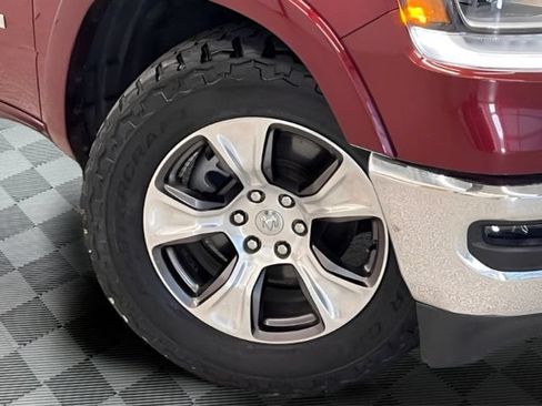 Used 2019 RAM 1500 Laramie AWD/4WD image 34