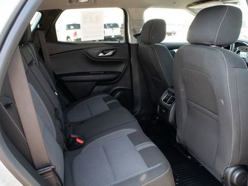 Used 2023 Chevrolet Blazer LT image 19