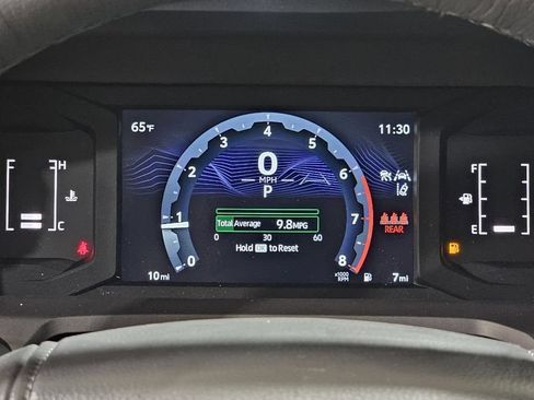 Used 2025 Toyota Tacoma SR5 AWD/4WD image 30