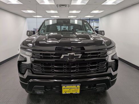 Used 2022 Chevrolet Silverado 1500 LT Trail Boss w/ LT Trail Boss Premium Package image 2