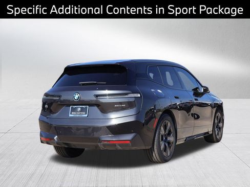 Certified 2023 BMW iX xDrive50 w/ Premium Package AWD/4WD image 9