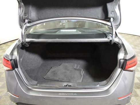 Used 2023 Nissan Sentra SV image 29