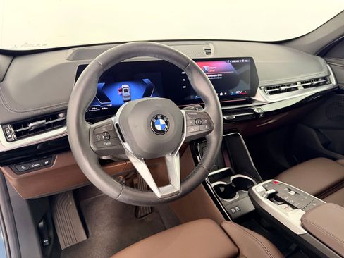 Certified 2025 BMW X1 xDrive28i AWD/4WD image 4