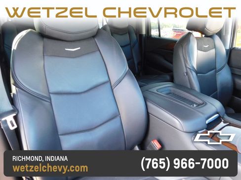 Certified 2020 Cadillac Escalade ESV Premium Luxury AWD/4WD image 22
