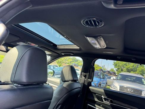 Used 2024 Kia Telluride SX X-Pro AWD/4WD image 11