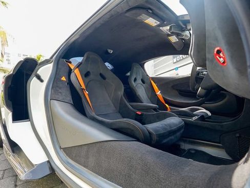 Used 2019 McLaren 600LT RWD image 88