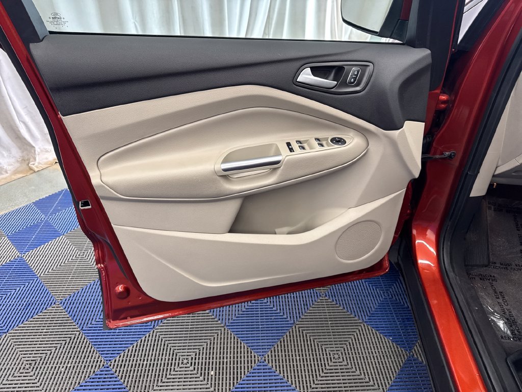 Used 2019 Ford Escape SE AWD/4WD image 11