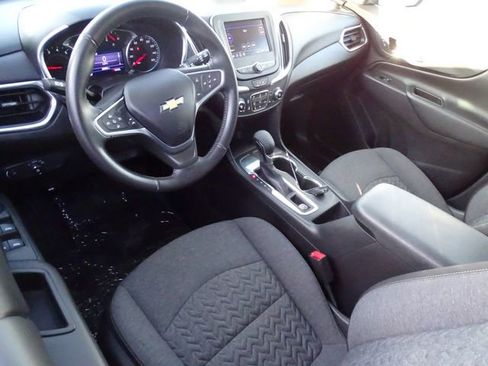 Used 2022 Chevrolet Equinox LT image 8